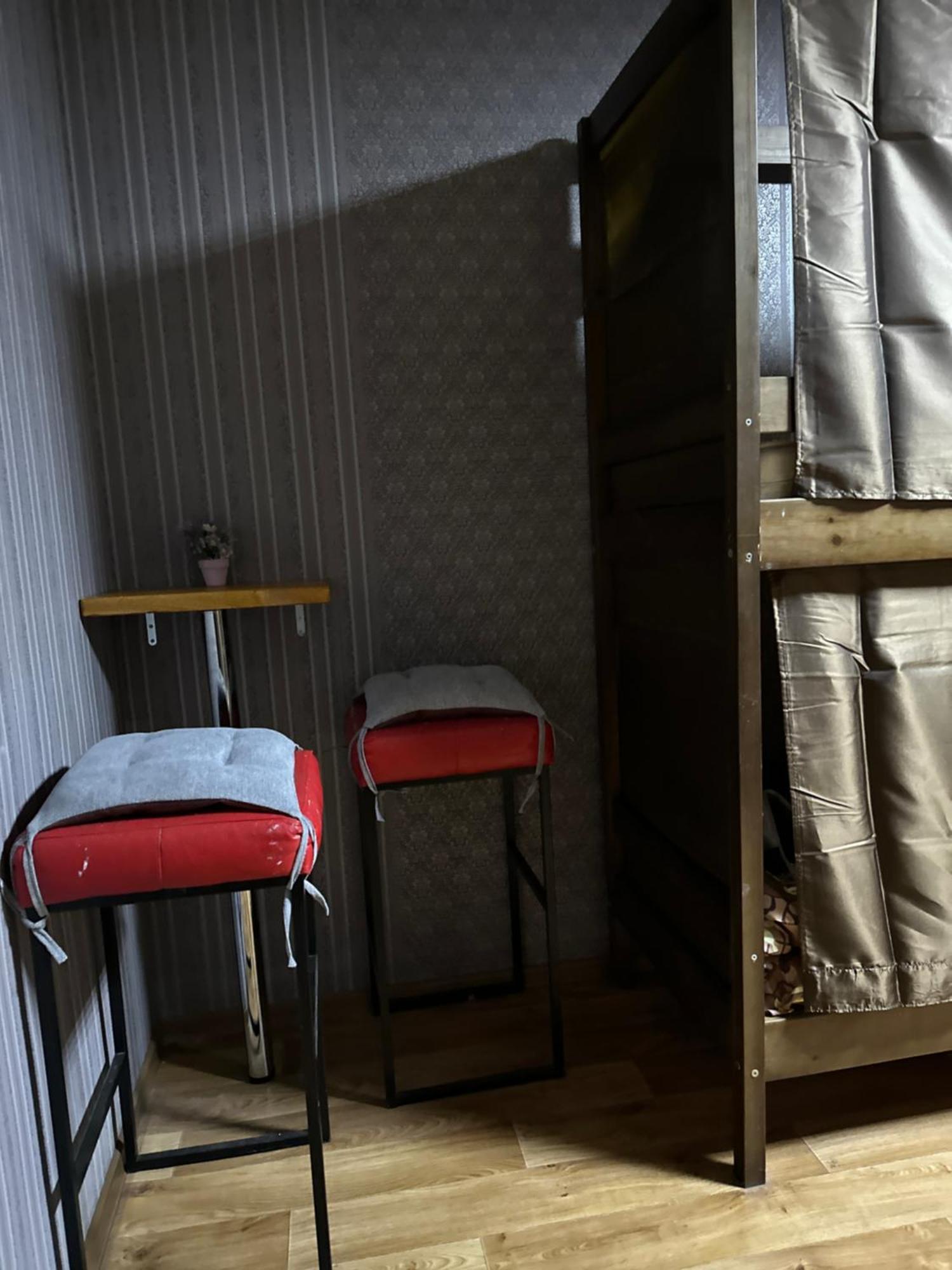 Ararat-Poznyaki Hostel เคียฟ ภายนอก รูปภาพ